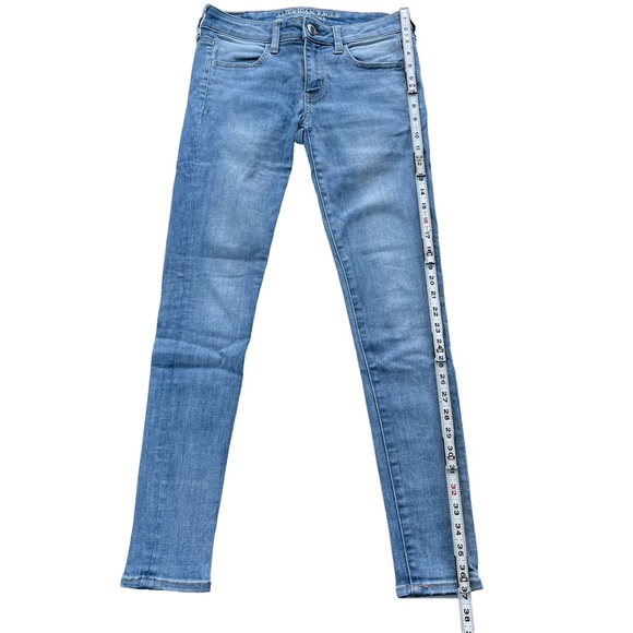 American Eagle Women’s Size 4 Regular Light Wash Super Super Stretch Jeggings - Picture 6 of 15
